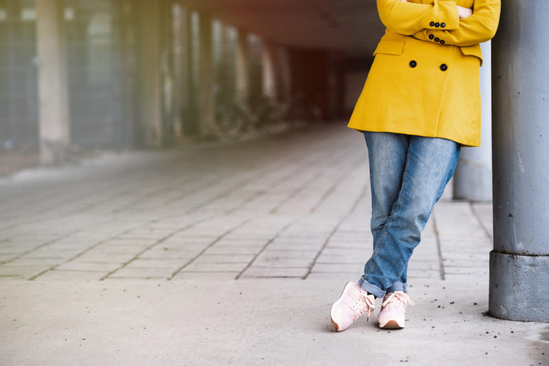 CH-Bioforce's photo of a person wearing jeans and a yellow jacket